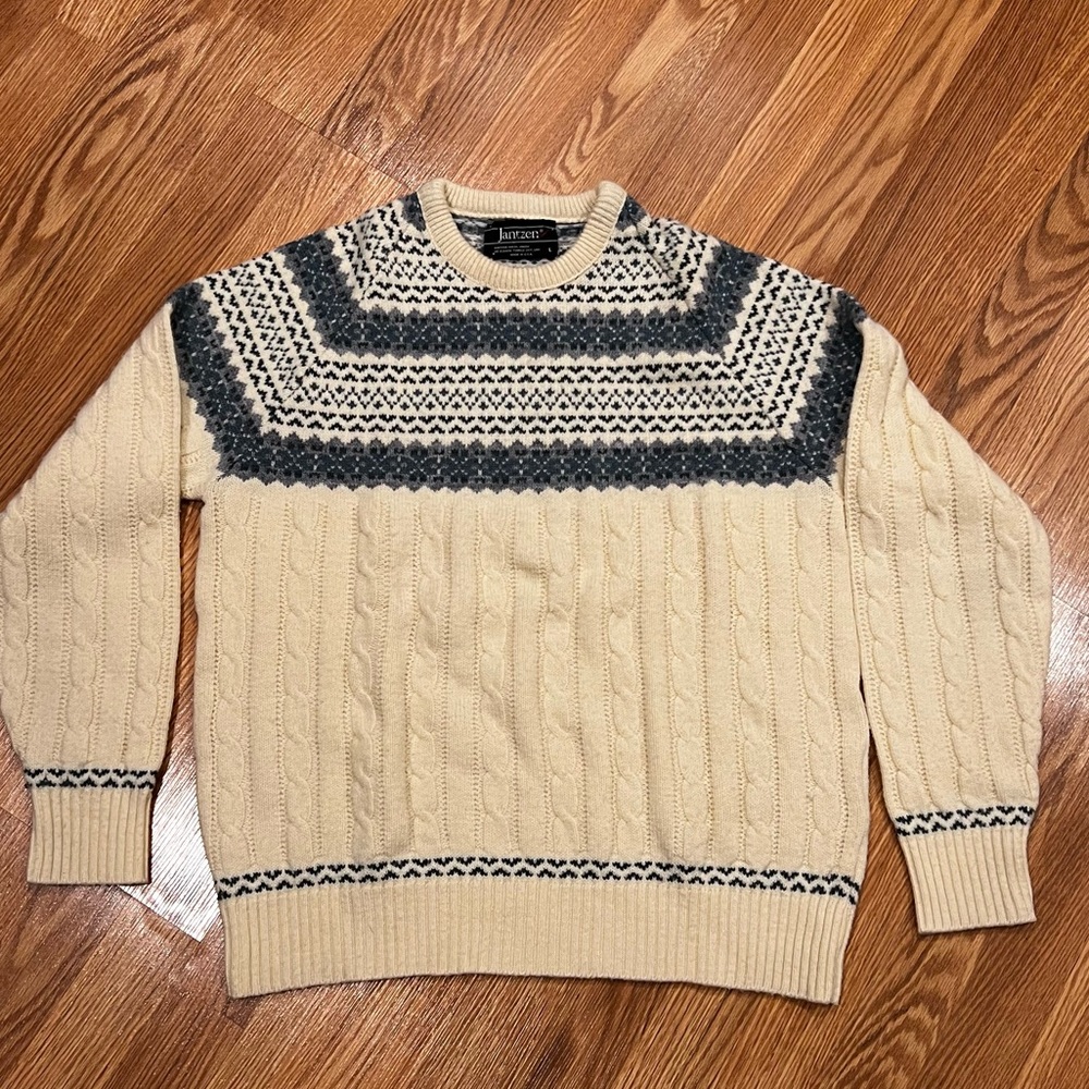 Vintage JANTZEN Fair‎ Isle Cable Knit Sweater size L